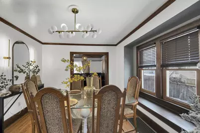 1327 Doty Street, Green Bay, WI 54301 - Photo 9