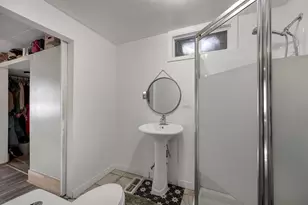 1327 Doty St, Green Bay, WI 54301 - Photo 21