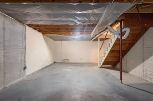 2130 Elm View Dr, Ashwaubenon, WI 54304 - Photo 19