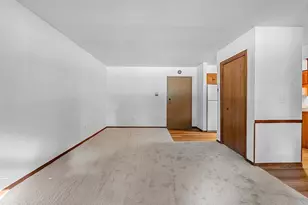 940 Babcock St, Neenah, WI 54956 - Photo 5