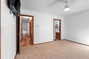 940 Babcock St, Neenah, WI 54956 - Photo 21