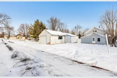 219 S Maple Avenue, Oconto Falls, WI 54154 - Photo 23