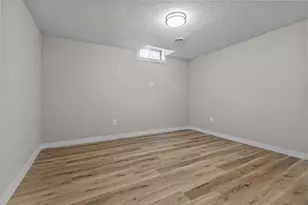 216 Plummer Ave, Neenah, WI 54956 - Photo 17