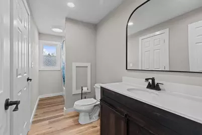 216 Plummer Avenue, Neenah, WI 54956 - Photo 9