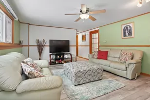 250 Michelle Ct, Green Bay, WI 54302 - Photo 25