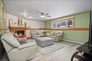 250 Michelle Ct, Green Bay, WI 54302 - Photo 23