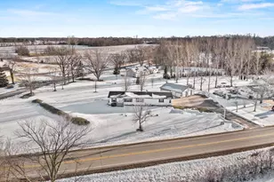 3286 County Rd E, Omro, WI 54963 - Photo 5