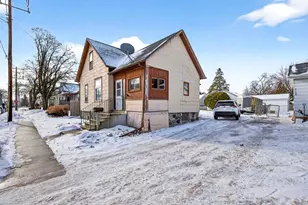 311 Isabella St, Neenah, WI 54956 - Photo 33