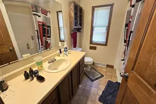 214 Pearl Ave, Shawano, WI 54166 - Photo 5