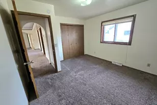 214 Pearl Ave, Shawano, WI 54166 - Photo 11