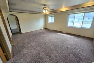 214 Pearl Ave, Shawano, WI 54166 - Photo 7