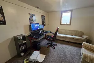 214 Pearl Ave, Shawano, WI 54166 - Photo 9