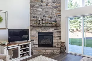 2723 River Ln, Two Rivers, WI 54241 - Photo 9