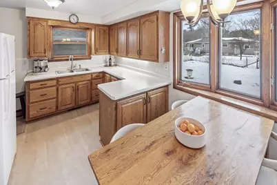 3216 Carney Avenue, Marinette, WI 54143 - Photo 3