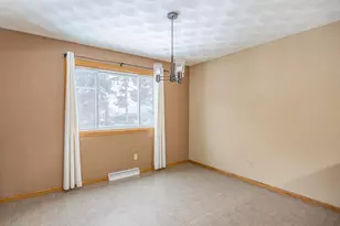 N9689 Gina Dr, Appleton, WI 54915 - Photo 9