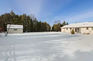2977 Belle Plane Rd, Green Bay, WI 54313 - Photo 35