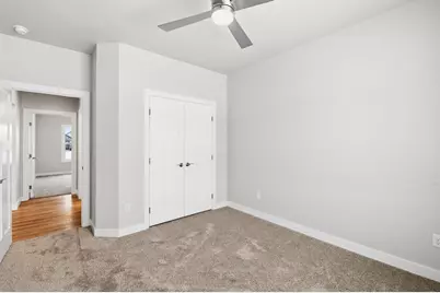 2712 Creekwood Circle, Green Bay, WI 54311 - Photo 17