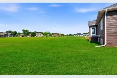 2712 Creekwood Circle, Green Bay, WI 54311 - Photo 47