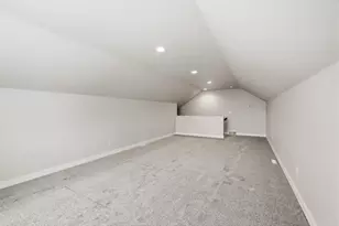 2712 Creekwood Cir, Green Bay, WI 54311 - Photo 27