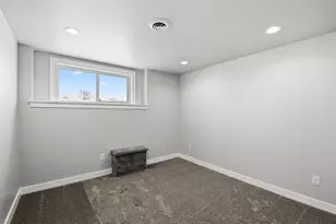 2712 Creekwood Cir, Green Bay, WI 54311 - Photo 41