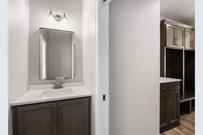 2712 Creekwood Circle, Green Bay, WI 54311 - Photo 21