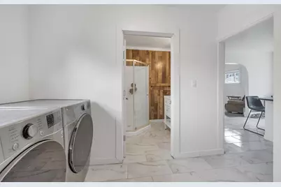 1411 Shawano Avenue, Green Bay, WI 54303 - Photo 15