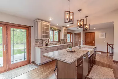 E8130 Flease Road, Mukwa, WI 54961 - Photo 9