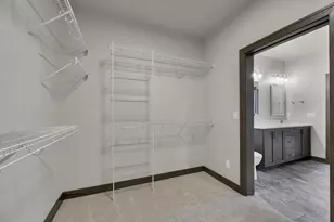 2580 N Stellita Cir, De Pere, WI 54115 - Photo 31