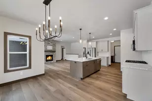 2580 N Stellita Cir, De Pere, WI 54115 - Photo 23