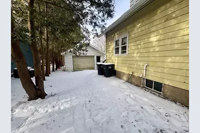 607 S Lincoln Street, Shawano, WI 54166 - Photo 9