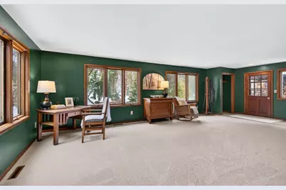 520 E Cecil Street, Neenah, WI 54956 - Photo 9