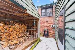 520 E Cecil St, Neenah, WI 54956 - Photo 35