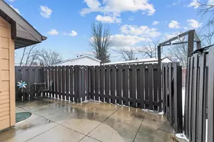 1391 W 18th Ave, Oshkosh, WI 54902 - Photo 27