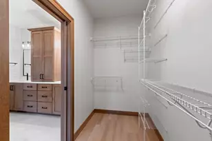 2334 Whispering Wind Ln, Howard, WI 54303 - Photo 27