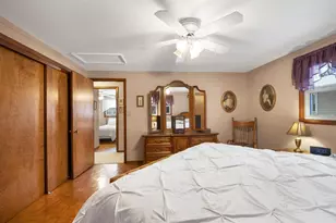 1281 Vly Vw Rd, Green Bay, WI 54304 - Photo 21