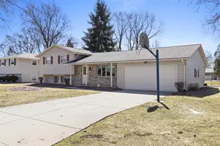 1281 Vly Vw Rd, Green Bay, WI 54304 - Photo 45