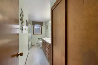 1281 Valley View Road, Green Bay, WI 54304 - Photo 25