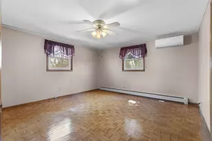 1281 Vly Vw Rd, Green Bay, WI 54304 - Photo 19