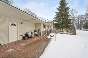 1281 Vly Vw Rd, Green Bay, WI 54304 - Photo 45