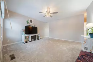 732 Manitowoc St, Menasha, WI 54952 - Photo 9