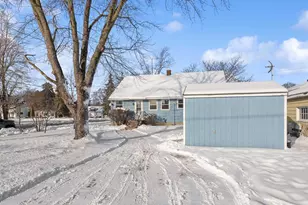 2417 14th Ave, Menominee, MI 49858 - Photo 21