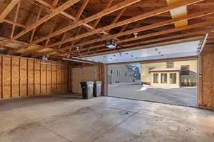 803 W New York Ave, Oshkosh, WI 54901 - Photo 13