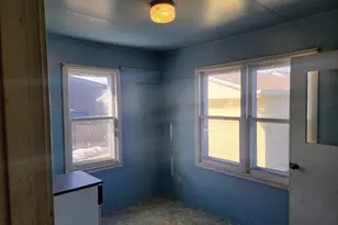 111 E Beacon Ave, New London, WI 54961 - Photo 21