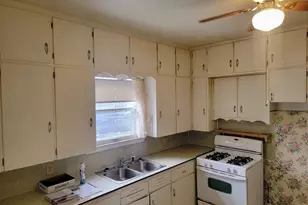 111 E Beacon Ave, New London, WI 54961 - Photo 17