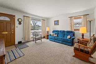 308 Bischoff St, Fond du Lac, WI 54935 - Photo 3