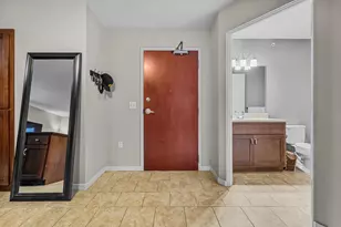 118 S Washington Street, Green Bay, WI 54301 - Photo 5