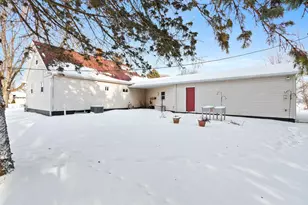 1208 Adams St, Algoma, WI 54201 - Photo 31