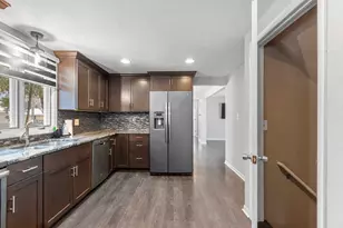 1159 Michaline Dr, Green Bay, WI 54304 - Photo 15