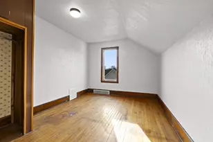 208 Ogden St, Marinette, WI 54143 - Photo 23