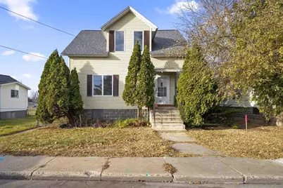 208 Ogden Street, Marinette, WI 54143 - Photo 1